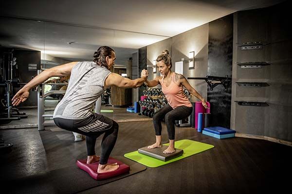 AIREX-Matten und Balance pads zum Spezialpreis bei Sport Arena in Buochs zu bestellen. 